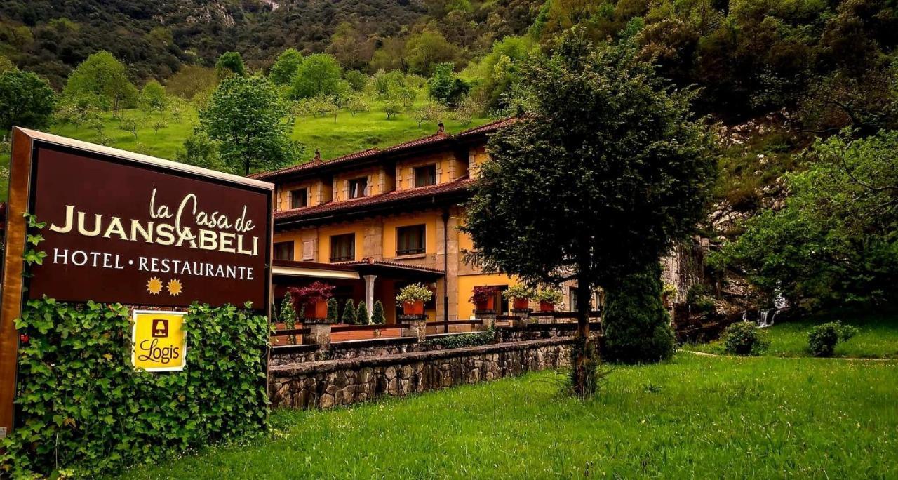 Logis Hotel Restaurante La Casa De Juansabeli Arenas De Cabrales Esterno foto